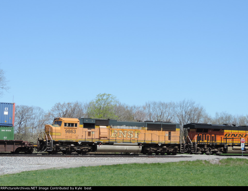 BNSF 9863 